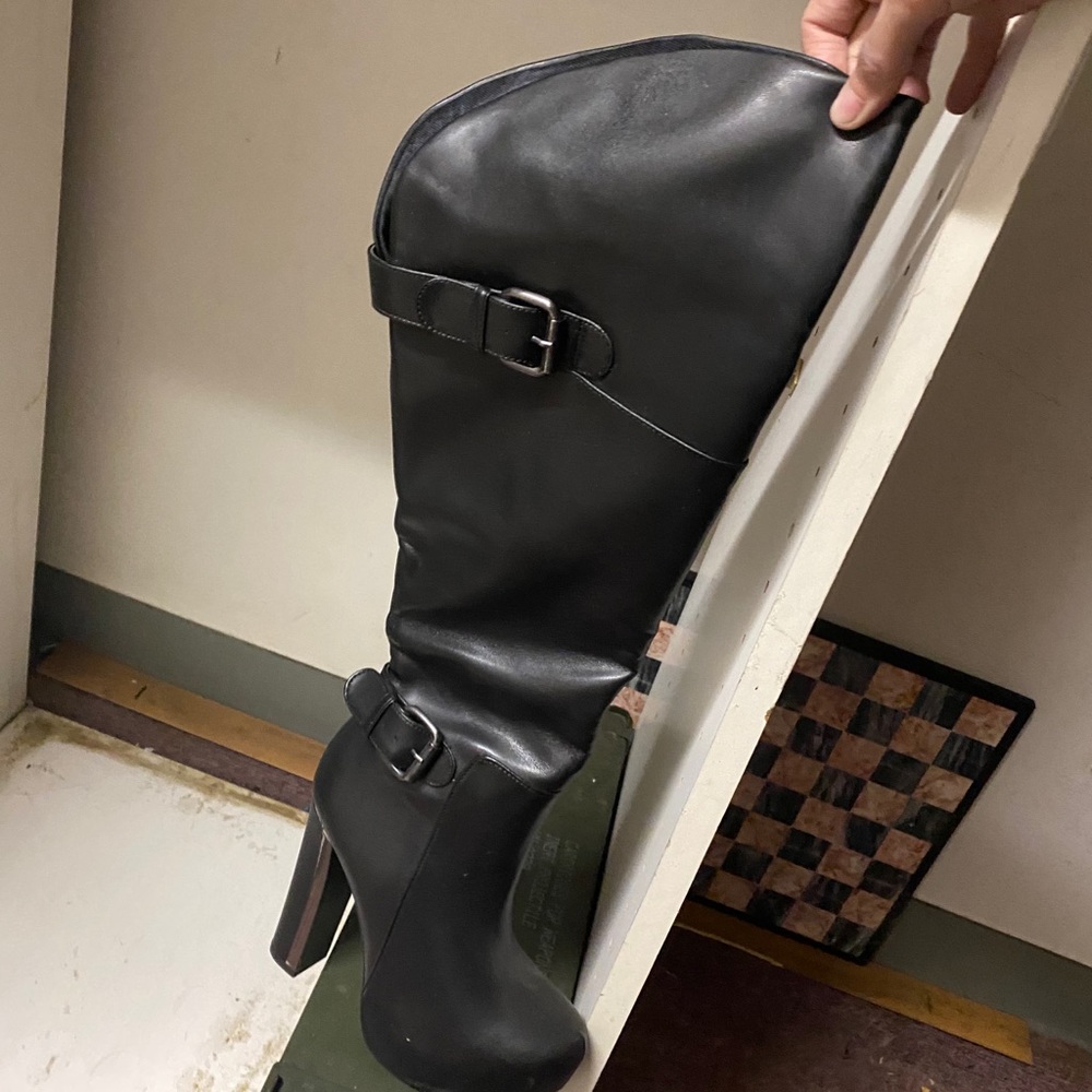 Women’s boots